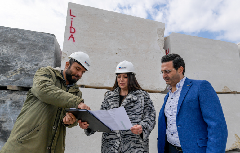 “Anadolu’nun cevheri” İzmir’de toplanıyor  27. Marble için ilk blok, fuarizmir’de